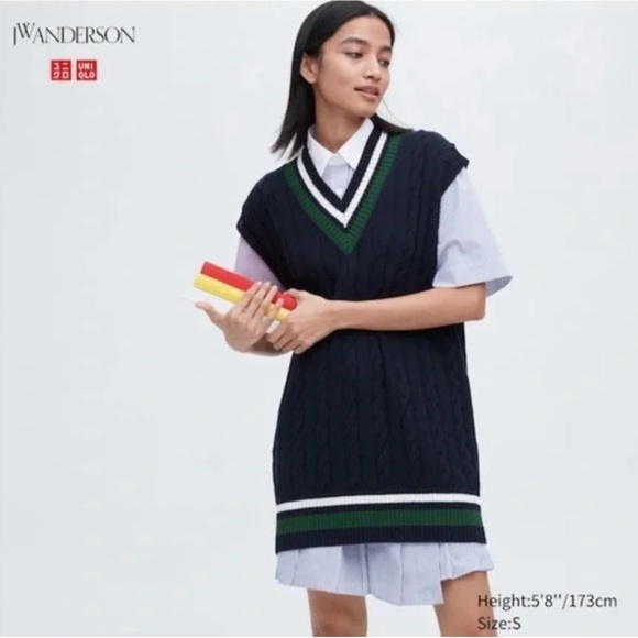 NWT Uniqlo JW Anderson Cricket Long Vest - Picture 5 of 5